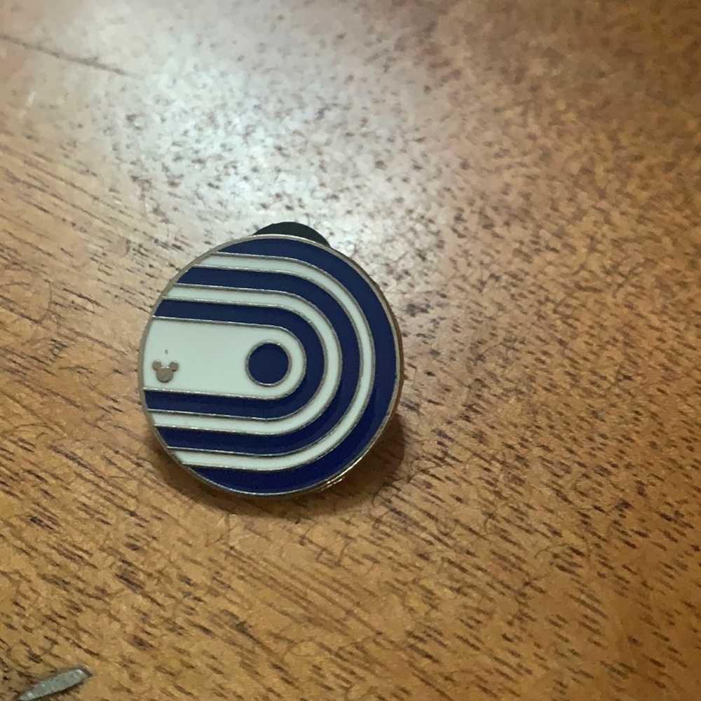 Hidden Mickey pin